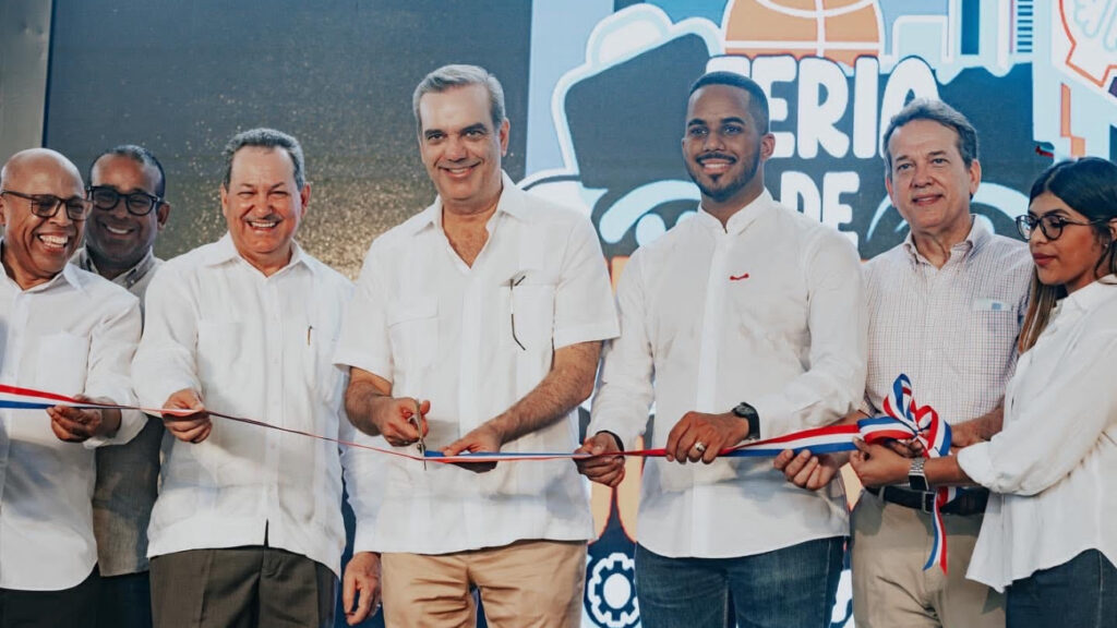 Gobierno ha otorgado préstamos con monto superior a RD 4,316 millones a jóvenes para emprendimientos