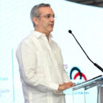 Vocero Presidencia informa presidente Abinader se encuentra afectado de COVID-19