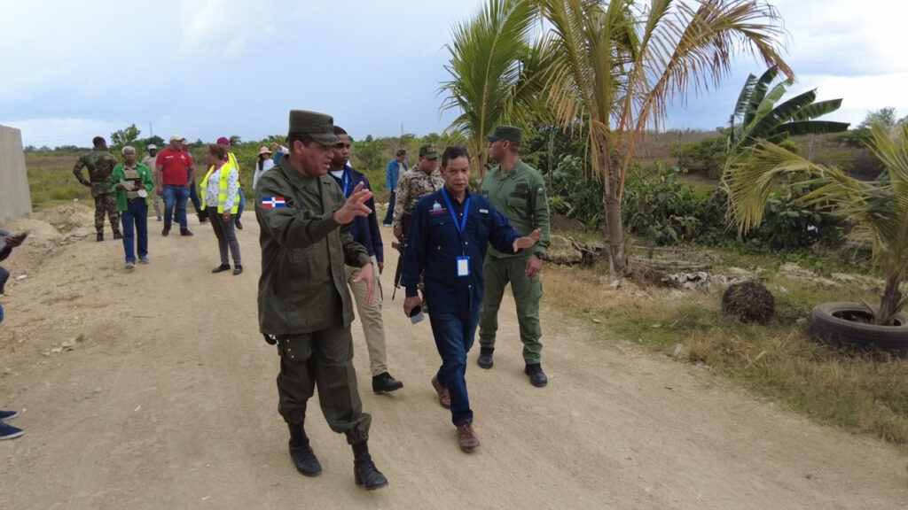 Técnicos del Ministerio de Medio @ambienterd realizan supervisión en humedales de San Antonio de Guerra