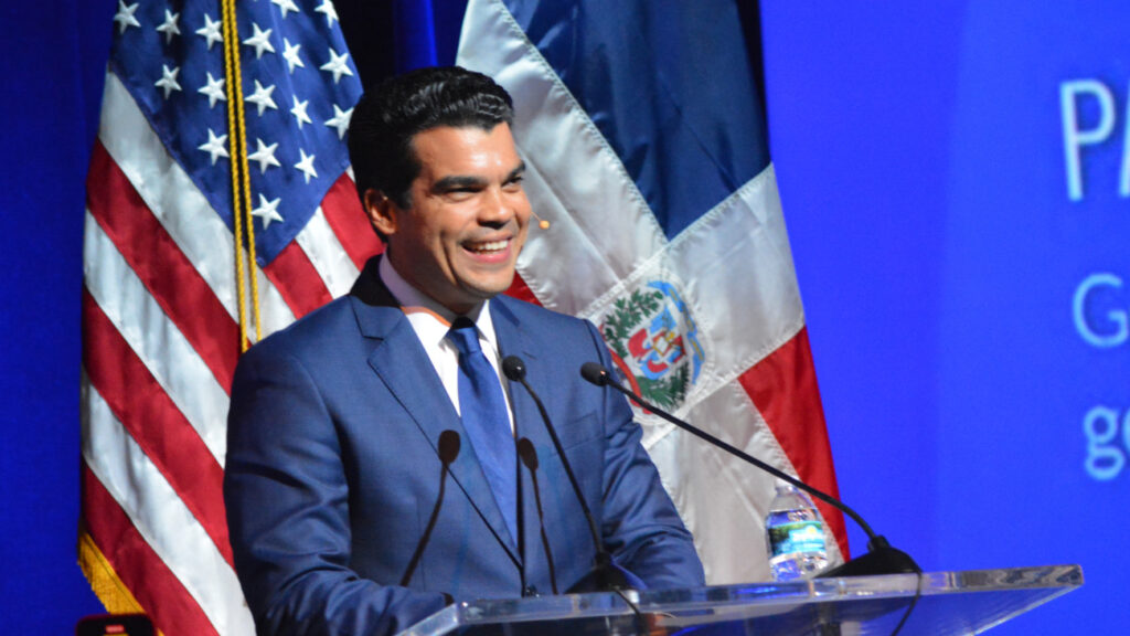 Director @INAPAGOB detalla proceso implementado por gobierno para lograr que dos millones más de dominicanos reciban servicio de agua en sus hogares