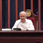 @ATaverasGuzman: ¿Para qué ser representante o funcionario público? Para servir a la patria.