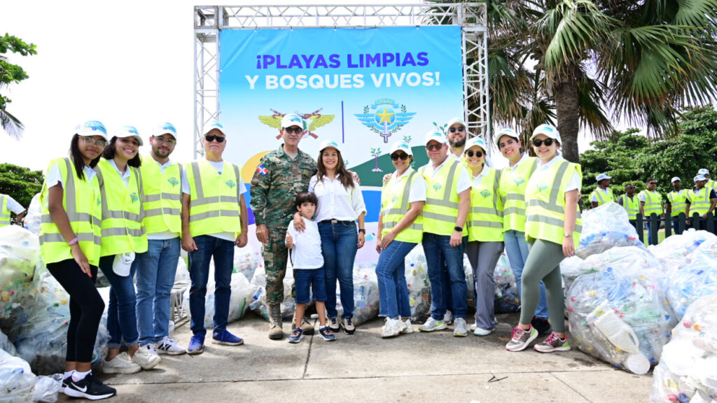 @CESAC_RD inicia campaña “¡Playas limpias y bosques vivos!”