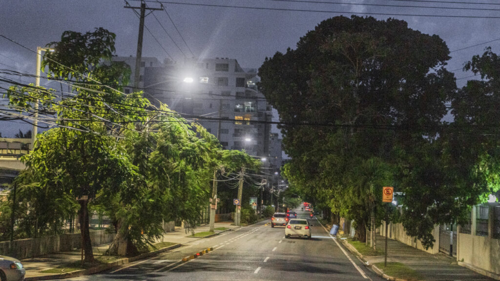 Desde agosto 2020, Edesur ha impactado su territorio con 128,610 luminarias, entre nuevas y reparadas