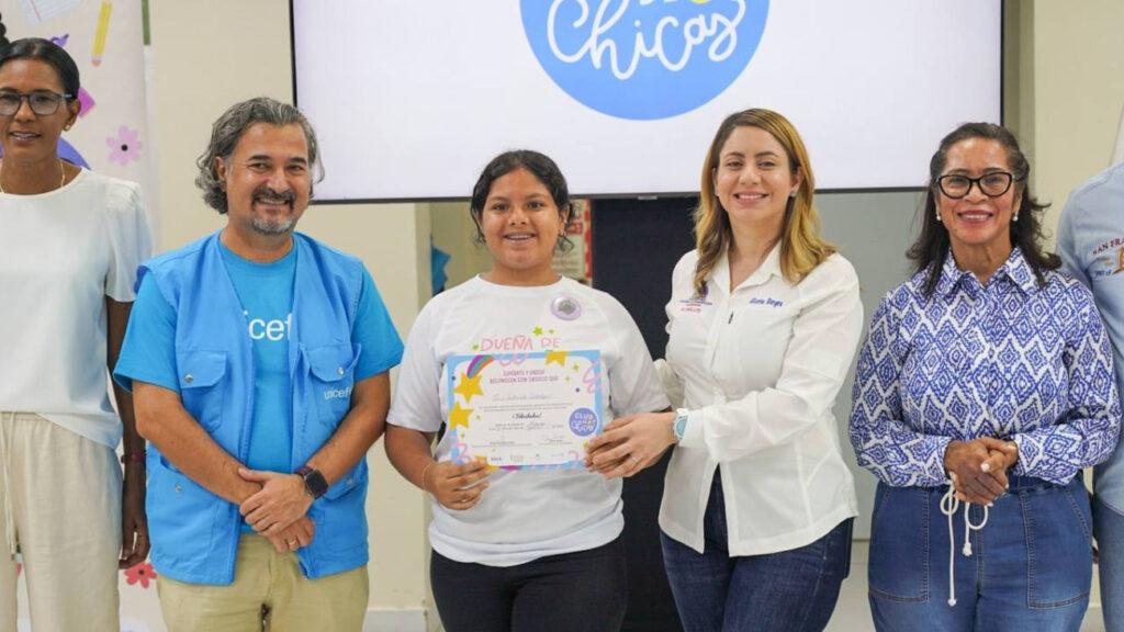 Supérate, UNICEF y KOICA gradúan a 78 integrantes del Club de Chicas, proyecto que promociona igualdad de género