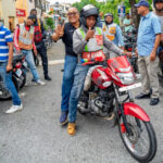 @AndujarSDO Suma esfuerzos para convertir al Municipio de SDO en la primera Alcaldía en regular el mundo de los mototaxis.