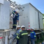 Edeeste restablece servicio eléctrico en varios de los circuitos afectados por incendio en SDN