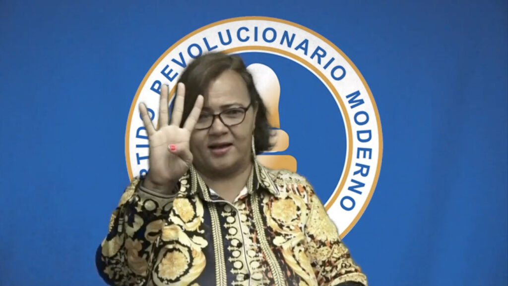 La Activista Johanna @JDeLezaeta lanza su mas reciente promoción AudioVisual «Luis 4 Más – No Mires P’Tra»