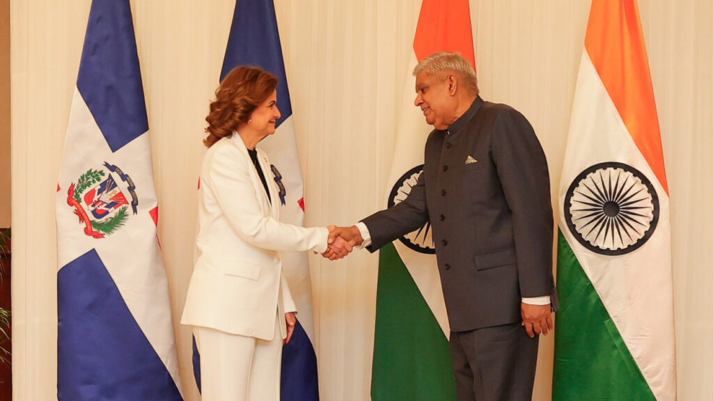 Encuentro entre el vicepresidente de la República de la India y la vicepresidenta de la República Dominicana @RaquelPenaVice