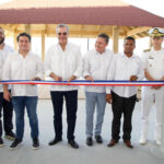 Presidente @luisabinader inaugura muelle turístico y pesquero Cabeza de Toro, un hogar de ancianos y un Centro Tecnológico Comunitario