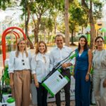 @CarolinaMejiaG agradece a @Juantomasdiasi donativo 100 maquinas fumigadoras