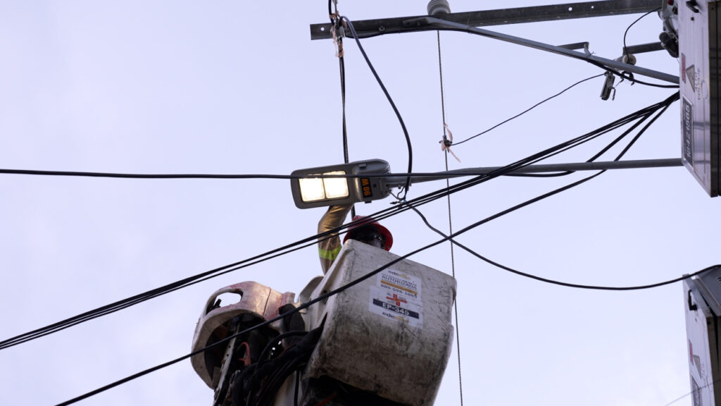 Ministro de @MinInteriorRD anuncia todas las calles del país serán iluminadas para reducir delincuencia