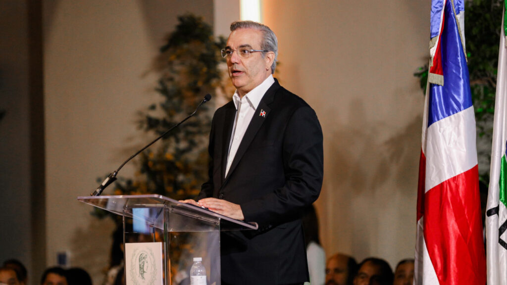 Presidente @luisabinader asegura no se ha autorizado importación de carnes al país desde Brasil