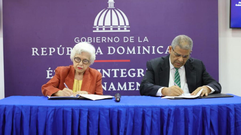Ministerio de @MapRDo y la Digeig acuerdan implementar uso de Sigei en pago de nómina
