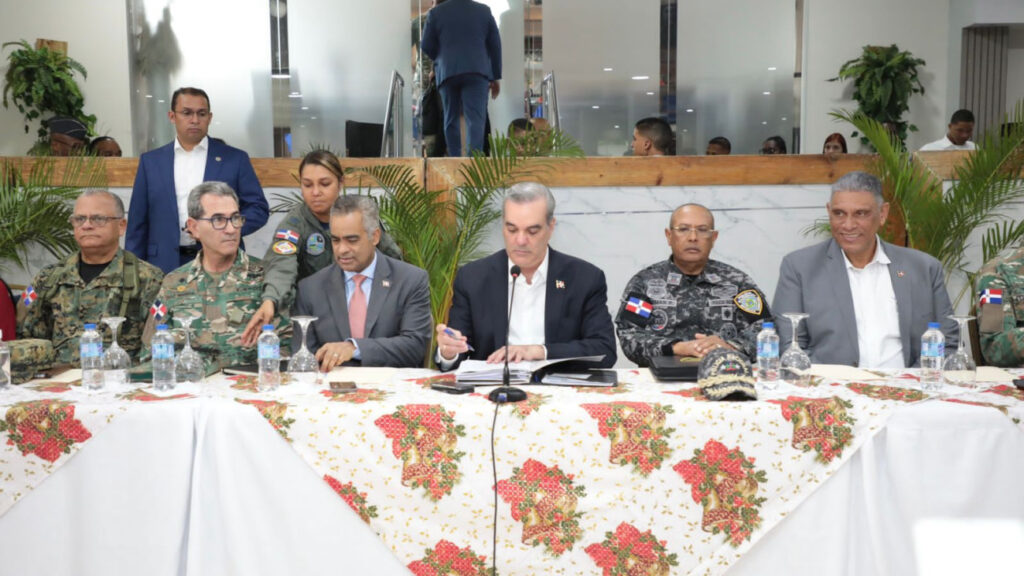 Presidente @luisabinader encabeza reunión de seguimiento al Plan de Seguridad Ciudadana