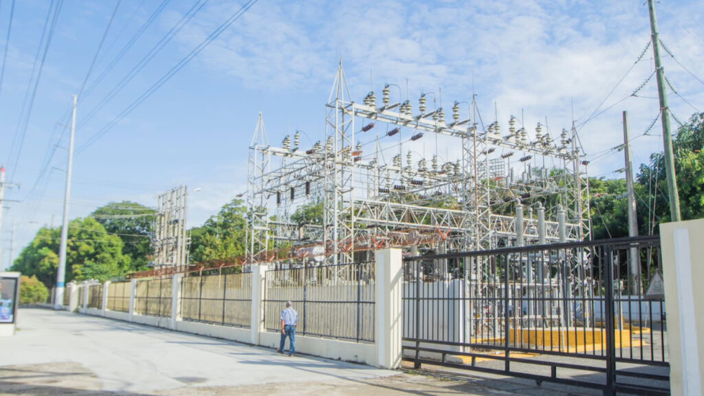 Edesur inicia trabajos para rehabilitar y ampliar capacidad de subestación eléctrica Metropolitana, ubicada en Naco