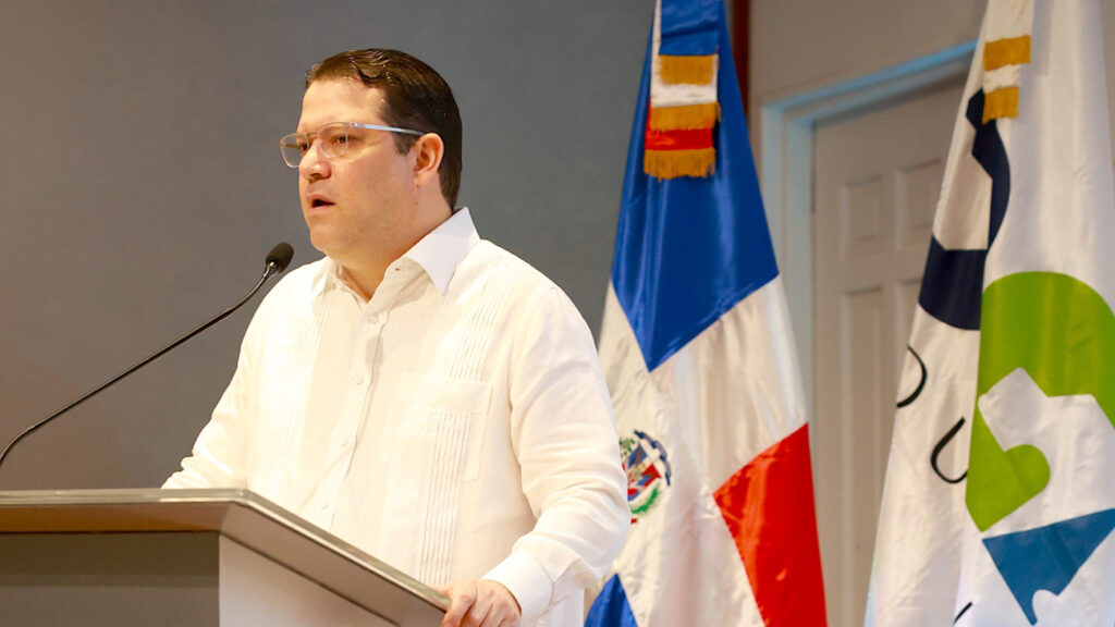 Dominicanos residentes en el exterior podrán traer artículos por un valor de hasta USD 4,000 a partir del 1 de diciembre