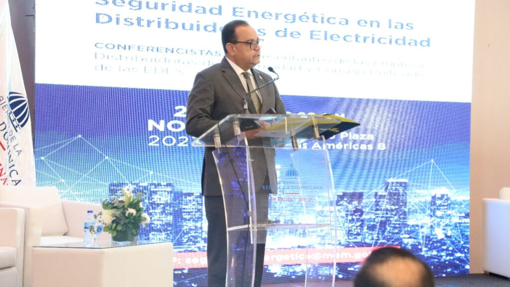 Gerente general de Edeeste advierte necesidad de impulsar cambios para conseguir la seguridad energética en el país