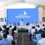 @DavidColladoM: El parque municipal Pepillo Saldeco Manzanillo está listo para el disfrute de todos en Montecristi.