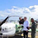 @LuisAbinader comparte almuerzo navideño con miembros de la armada de RD