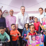 Presidente Abinader participa en aguinaldo de Fundación Cruz Jiminián