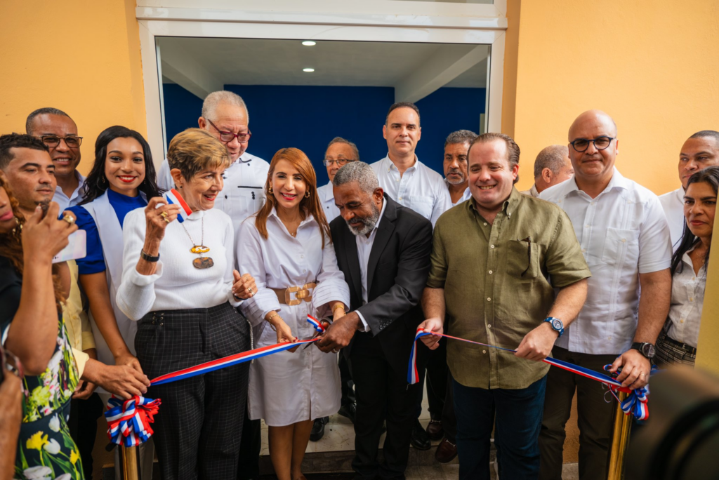 @JosePaliza| Gobierno inaugura el Palacio Distrital de Yásica Arriba