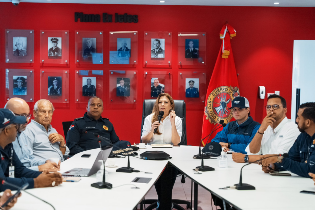 @CarolinaMejiaG, @AlcaldiaDN, @BomberosDn, @COE_RD, @DefensaCivilRD, @ONAMET_RDO activan formalmente el Comité de Prevención, Mitigación y Respuesta del DN