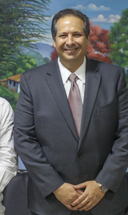 Ministro de Salud realiza acercamiento con autoridades sindicales