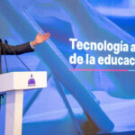Gobierno implementa tecnología aplicada en educación básica para avanzar en ciencias, matemáticas y artes