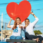 @CarolinaMejíaG realiza acto multitudinario en Gualey, Las Cañitas, Simón Bolívar y Ensanche Espaillat