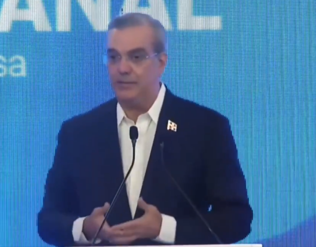 @LuisAbinader es un Presidente que lo primero para él es su gente