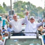 @PartidoPRSC Azuanos reciben con entusiamo a @LuisAbinader