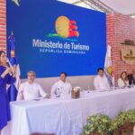 @DavidColladoM “Inauguración de la Renovada Puerta de La Misericordia en la República Dominicana, en Presencia de la Primera Dama @RaquelArbaje”