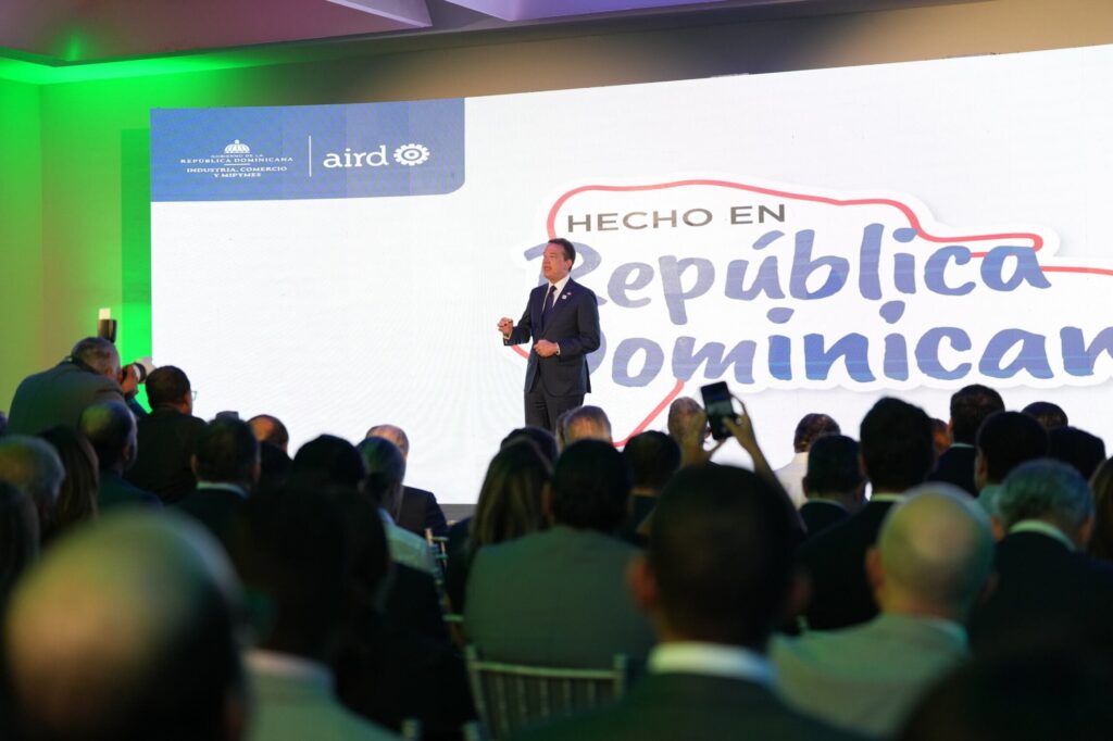 Junto a @ItoBisono: Celebración del Primer Aniversario del Sello ‘Hecho en la República Dominicana’