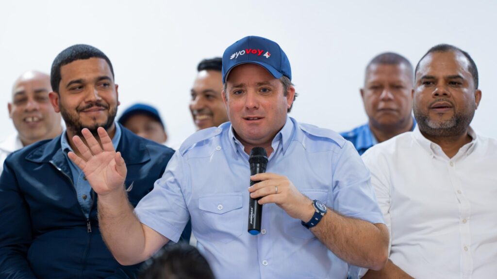 @JosePaliza “El próximo domingo nuestro presidente @LuisAbinader visita Jarabacoa en apoyo a Yunior Torres”