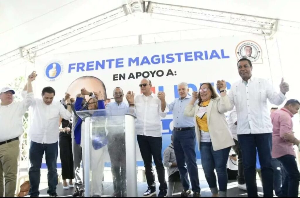 @RosaSantosm1 “Respaldo masivo del Frente Magisterial al próximo alcalde de Santiago y sus aliados”