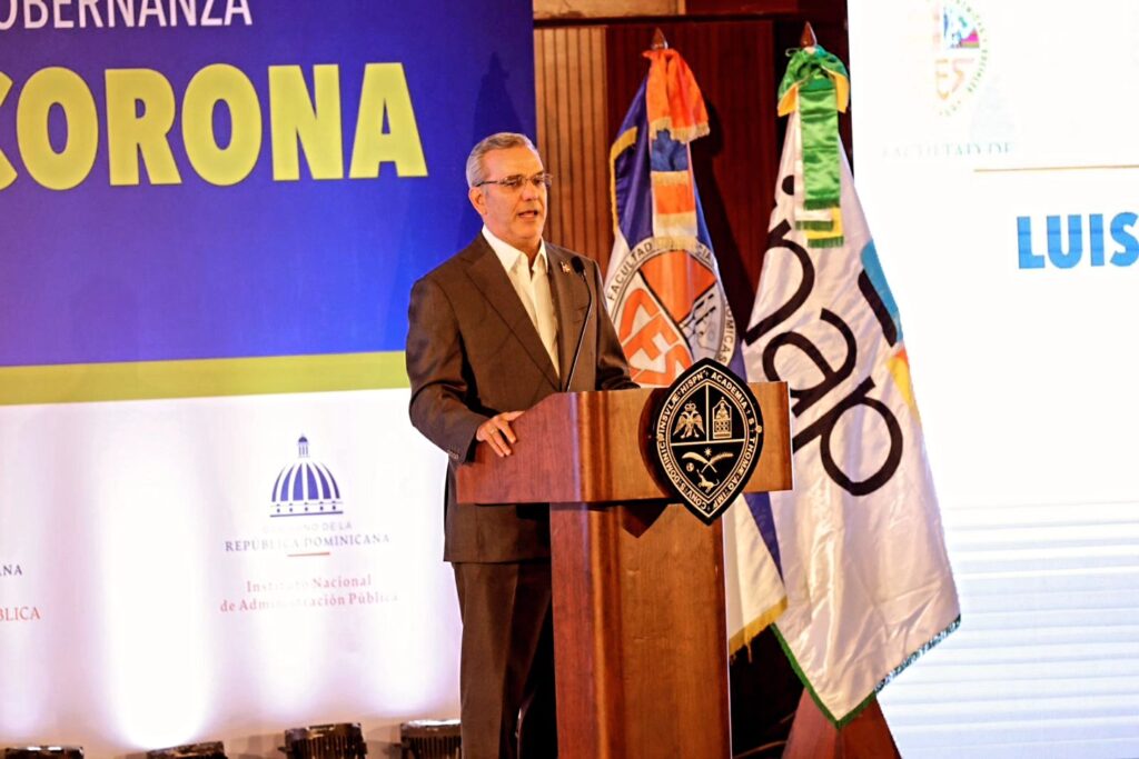 @MapRDo “El presidente @LuisAbinader lidera el lanzamiento de la maestría en Gestión Pública y Gobernanza en colaboración con la @UniversidadUASD y el @InapRD”