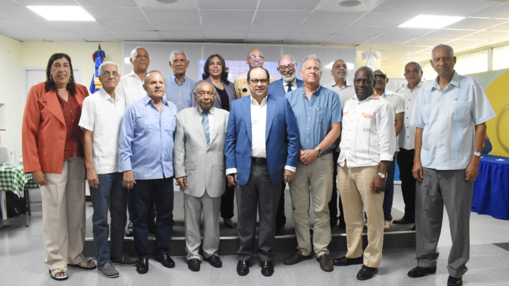 Inician actos por el 50 aniversario XII Juegos Deportivos Centroamericanos y del Caribe con charla magistral