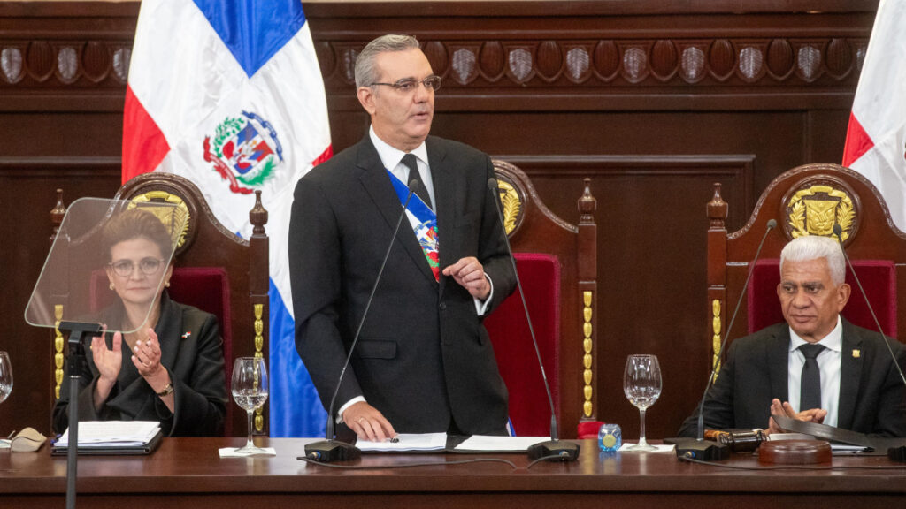 Gobierno impulsa desarrollo turismo en Miches y Bergantín