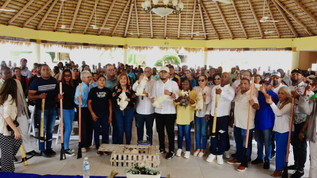 Programa “Agropecuarios del Mañana” del FEDA busca incentivar a los jóvenes para que no abandonen el campo