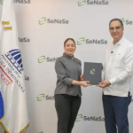 SeNaSa y @SuperateRDO acuerdan afiliar a familias en situación de vulnerabilidad