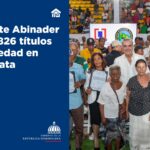 @LuisAbinader entrega 826 títulos de propiedad en Monte Plata