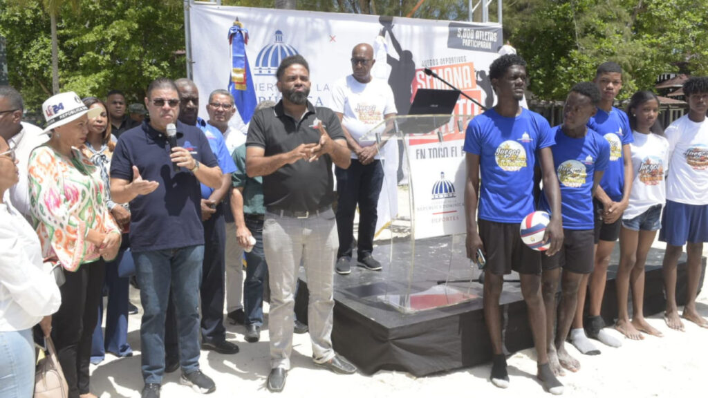 Ministro @F_CamachoR da apertura a los Juegos Deportivos y Recreativos Semana Santa 2024