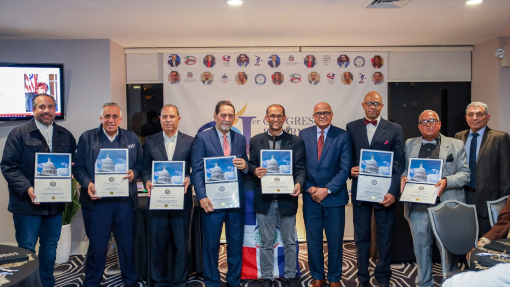 Congresista Adriano Espaillat reconoce al director del Inefi, Alberto Rodríguez