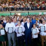 Gobierno de Luis Abinader ha entregado más 88,000 títulos de propiedad a igual número de familias