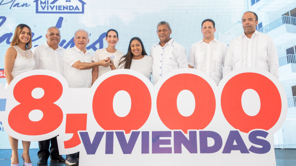 Gobierno del presidente @LuisAbinader alcanza las 8,142 viviendas entregadas, superando las 7,544 prometidas inicialmente bajo el Plan Mi Vivienda