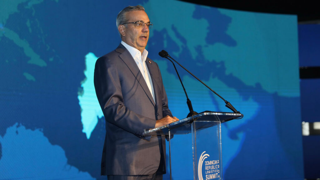 Presidente Abinader afirma que República Dominicana consolida su posicionamiento como hub logístico de clase mundial