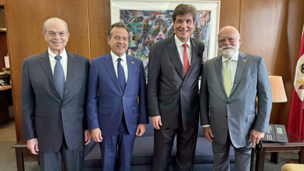 República Dominicana y EE. UU. unen esfuerzos para posicionar al país como destino atractivo para inversiones en semiconductores