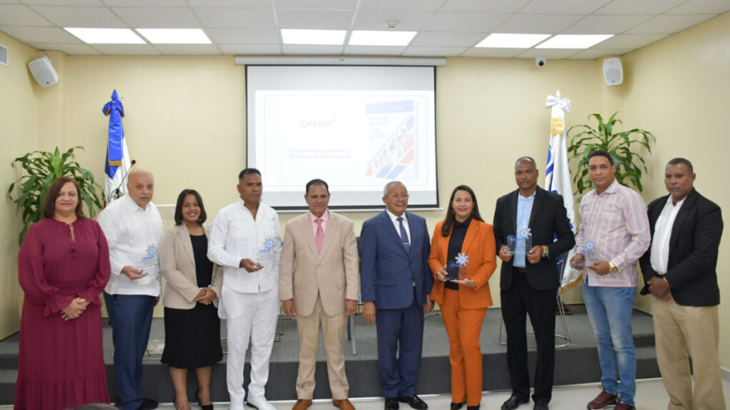 ONAPI lanza revista Propiedad Industrial: impulsando el emprendimiento, la innovación y la tecnología para promover la creatividad y la investigación