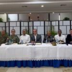 @PoliciaRD el presidente de la República @luisabinadervisita la sede del Palacio de la Policía Nacional se reúne con el alto mando policial y militar con la intención de evaluar los hechos delictivos