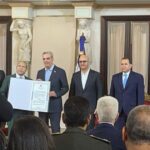 Presidente @LuisAbinader, @FGarciaFermin, @MESCYTRD en Acto de Entrega – Certificación Quinquenal a Instituciones de Educación Superior